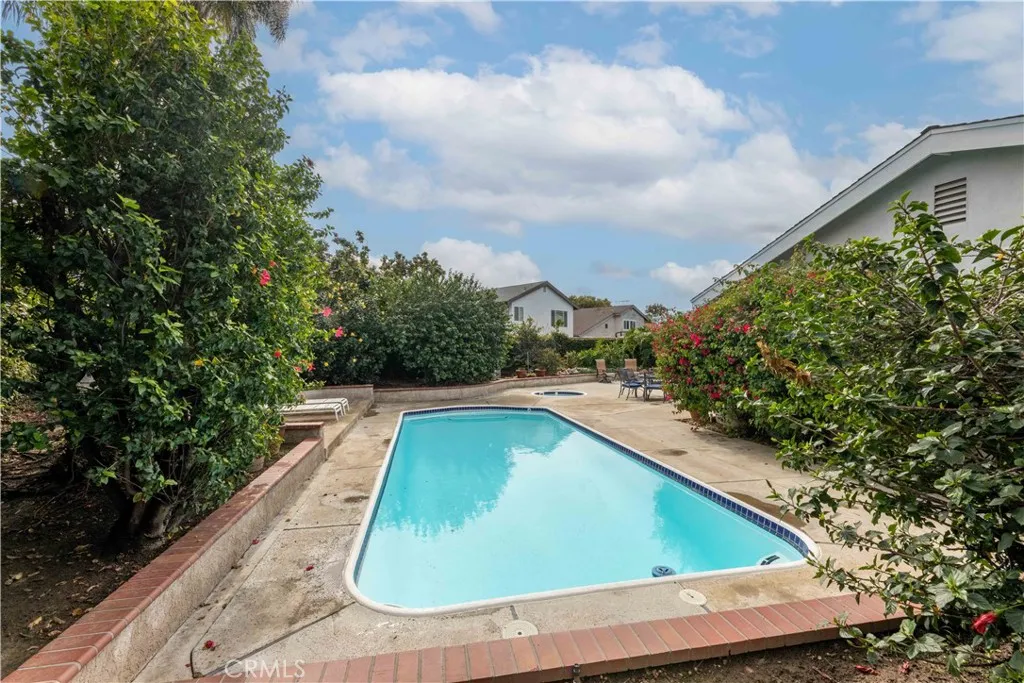 2502 W Adams Street, Santa Ana, California 92704 home-pic-49