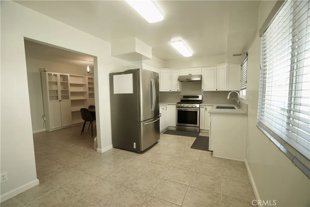 220 N Moore Avenue D, Monterey Park, California 91754 home-pic-19