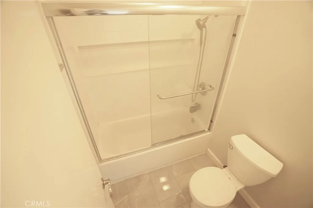 220 N Moore Avenue D, Monterey Park, California 91754 home-pic-27