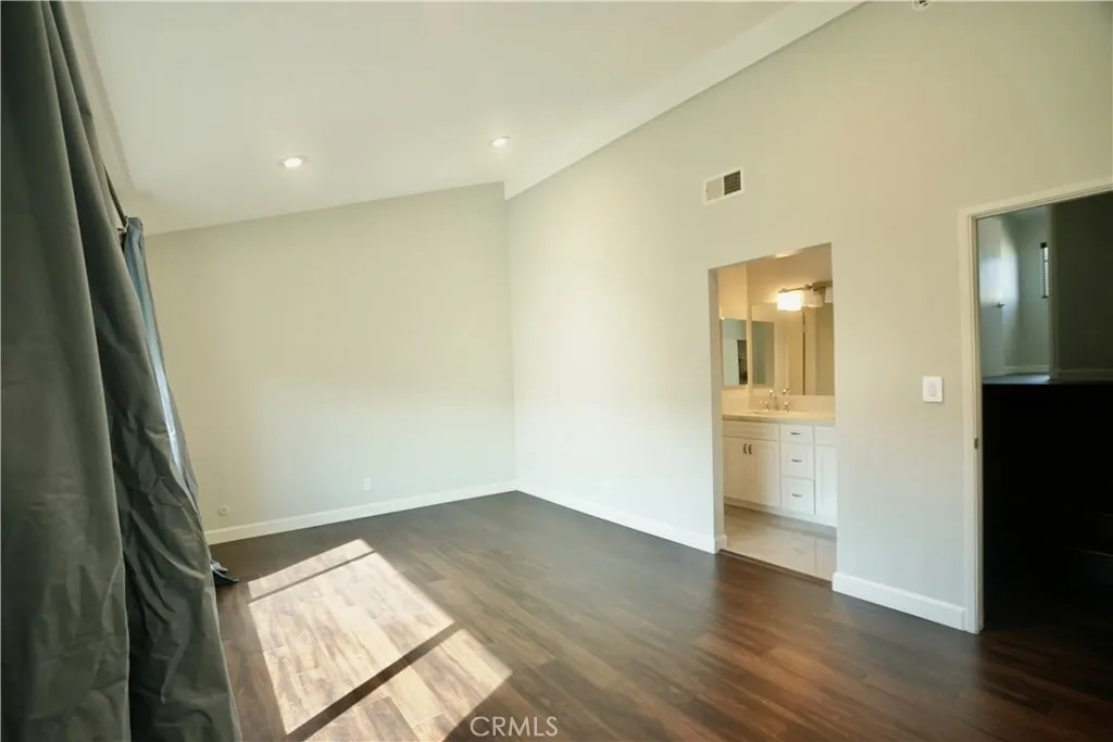 220 N Moore Avenue D, Monterey Park, California 91754 home-pic-22