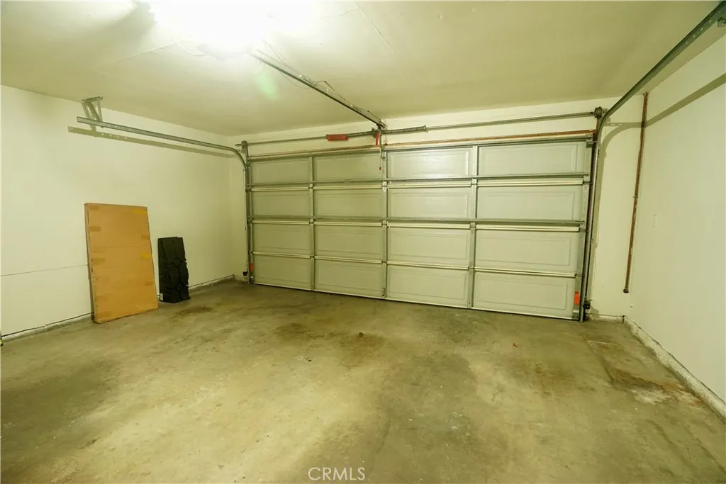 220 N Moore Avenue D, Monterey Park, California 91754 home-pic-40