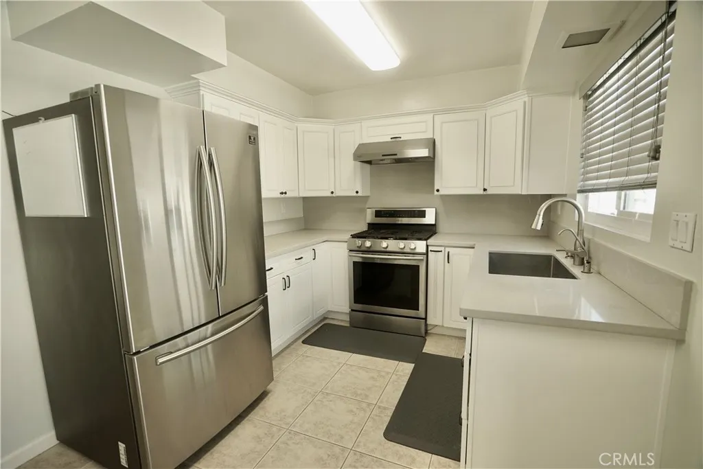 220 N Moore Avenue D, Monterey Park, California 91754 home-pic-13