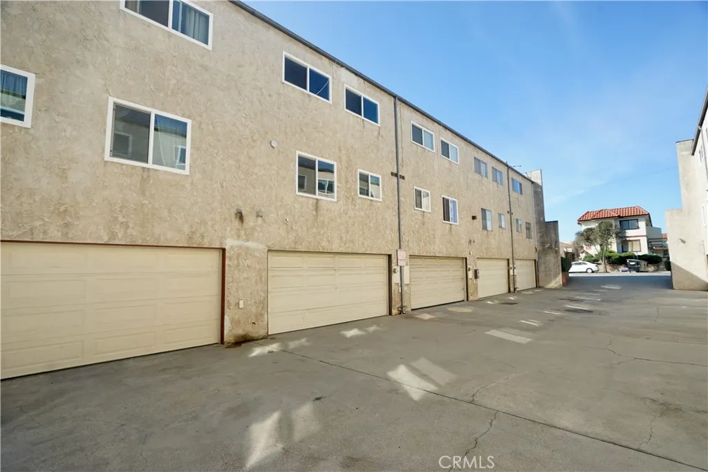 220 N Moore Avenue D, Monterey Park, California 91754 home-pic-45