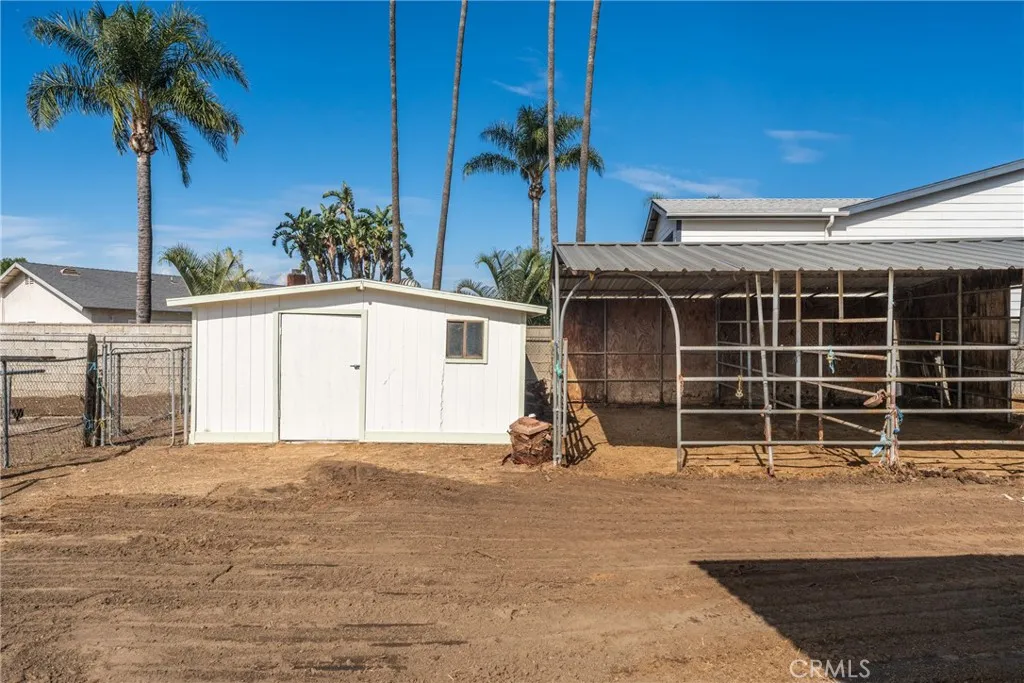 5338 Concha, Jurupa Valley, California 91752 home-pic-37