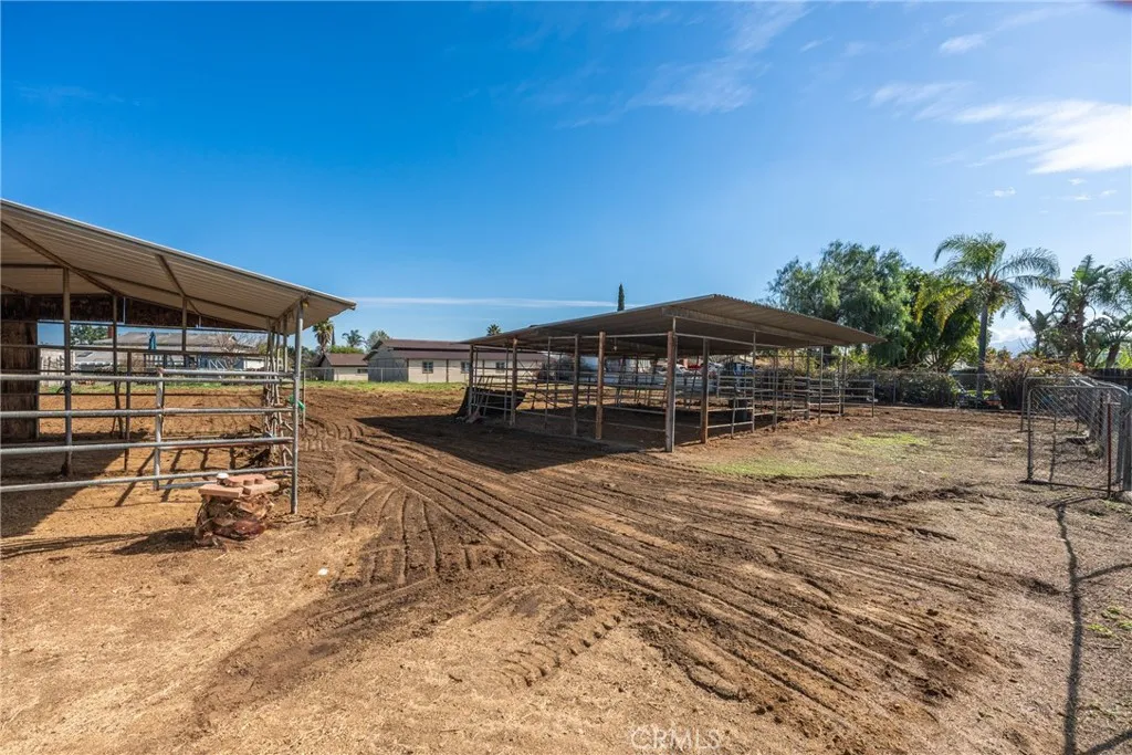 5338 Concha, Jurupa Valley, California 91752 home-pic-39