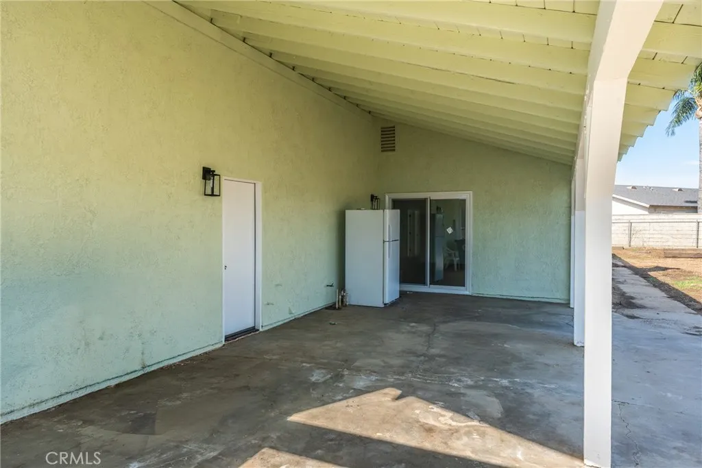 5338 Concha, Jurupa Valley, California 91752 home-pic-33