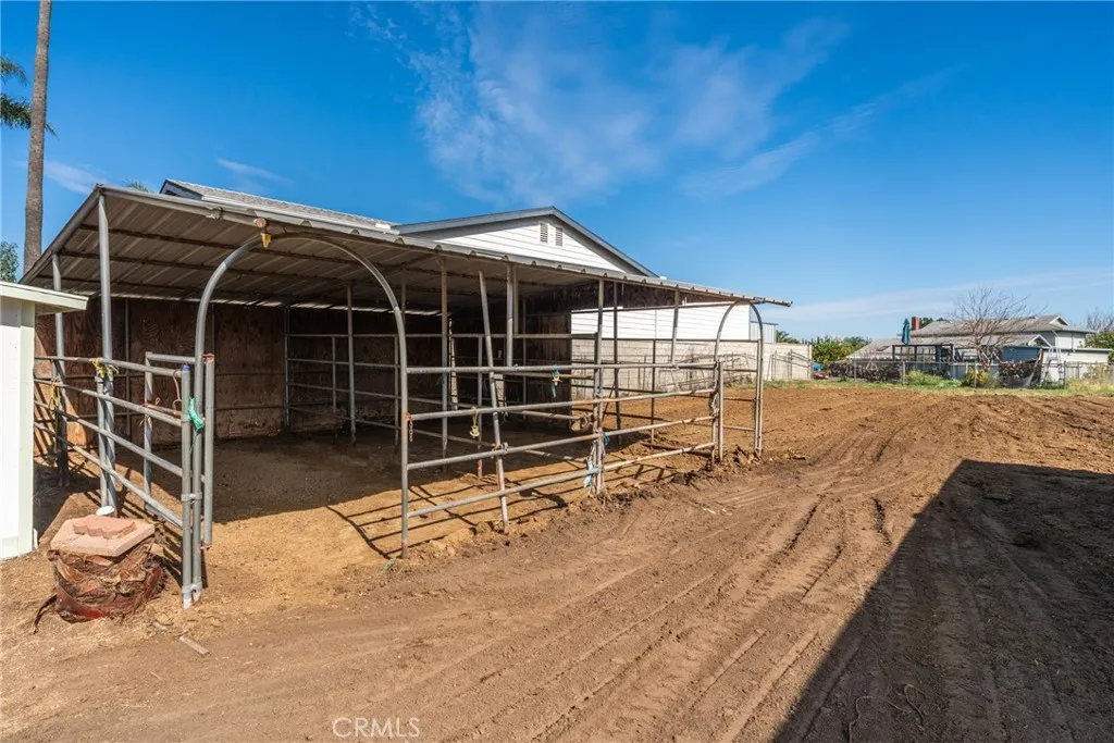 5338 Concha, Jurupa Valley, California 91752 home-pic-38