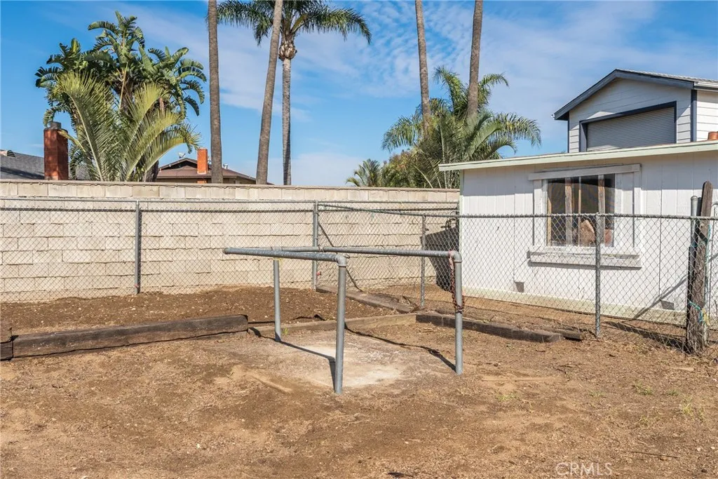 5338 Concha, Jurupa Valley, California 91752 home-pic-35