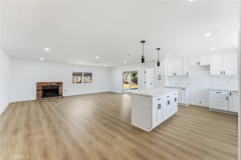 5338 Concha, Jurupa Valley, California 91752 home-pic-7