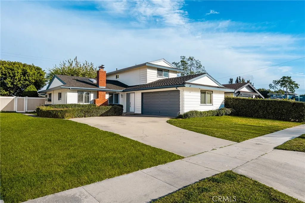 17588 Santa Paula, Fountain Valley, California 92708 home-pic-1