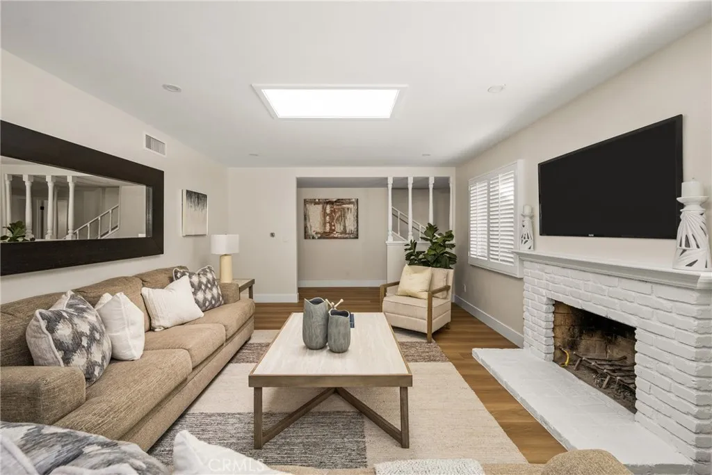 17588 Santa Paula, Fountain Valley, California 92708 home-pic-10