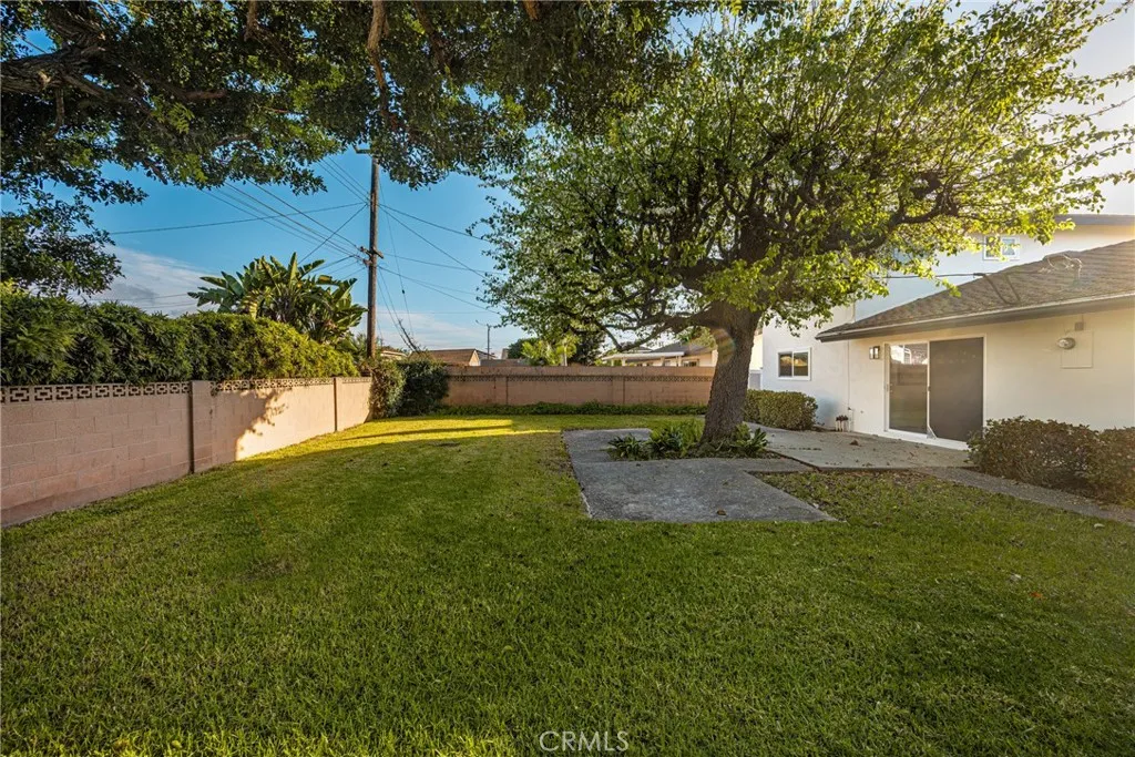 17588 Santa Paula, Fountain Valley, California 92708 home-pic-37