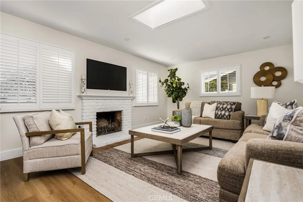 17588 Santa Paula, Fountain Valley, California 92708 home-pic-8