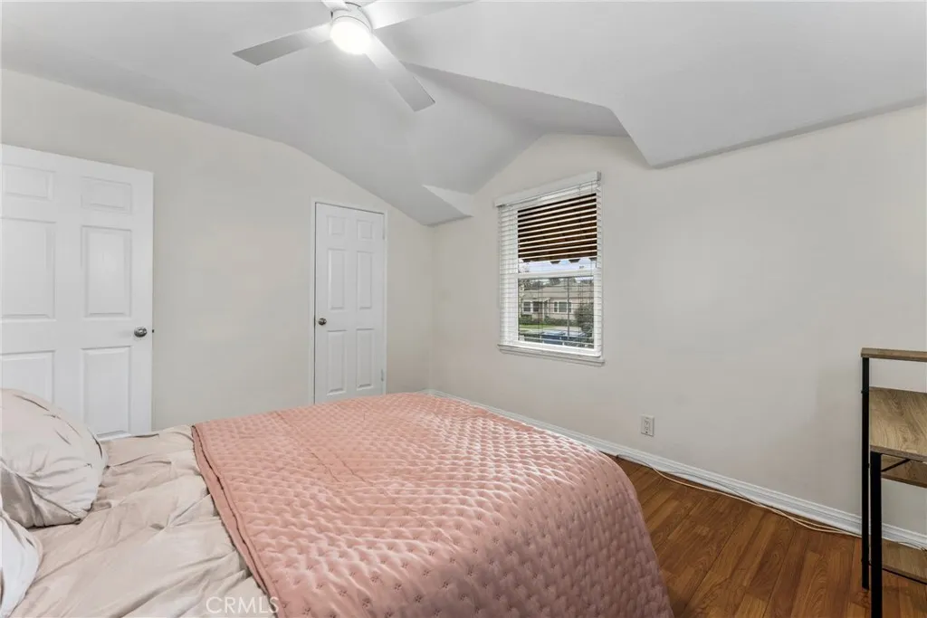 2057 W 96th Street, Los Angeles, California 90047 home-pic-20