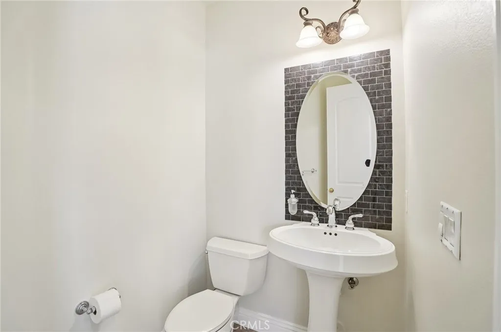 17405 Jasmine Way, Cerritos, California 90703 home-pic-41
