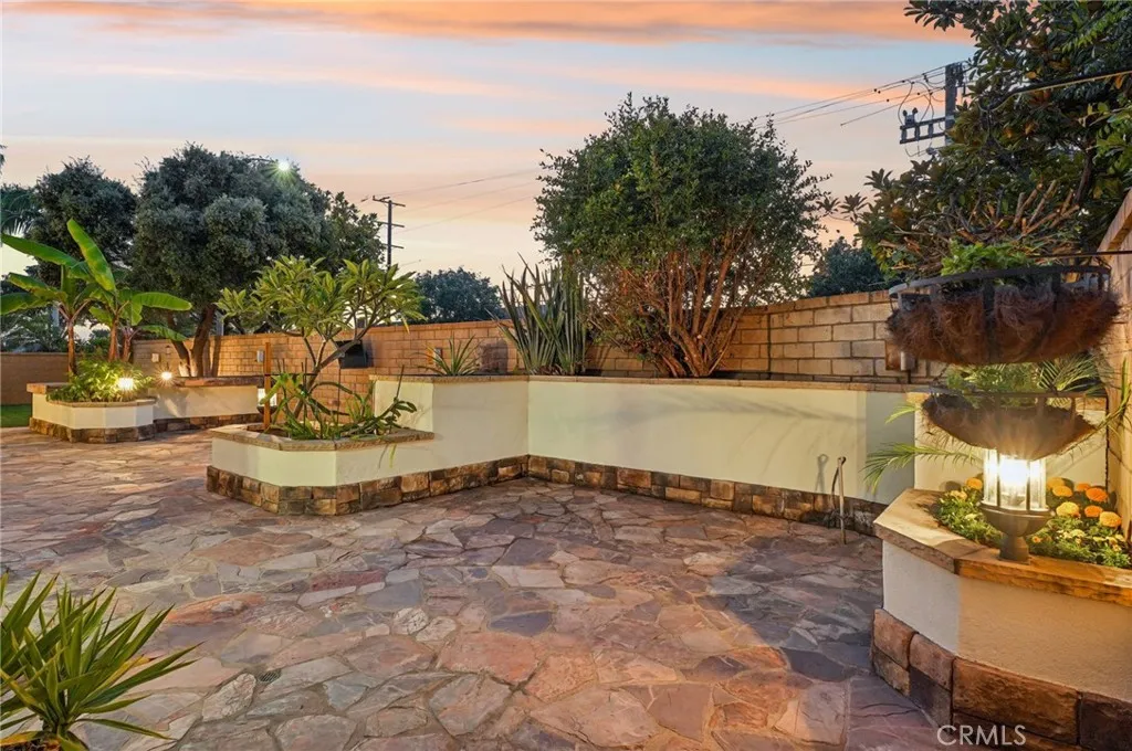 17405 Jasmine Way, Cerritos, California 90703 home-pic-47