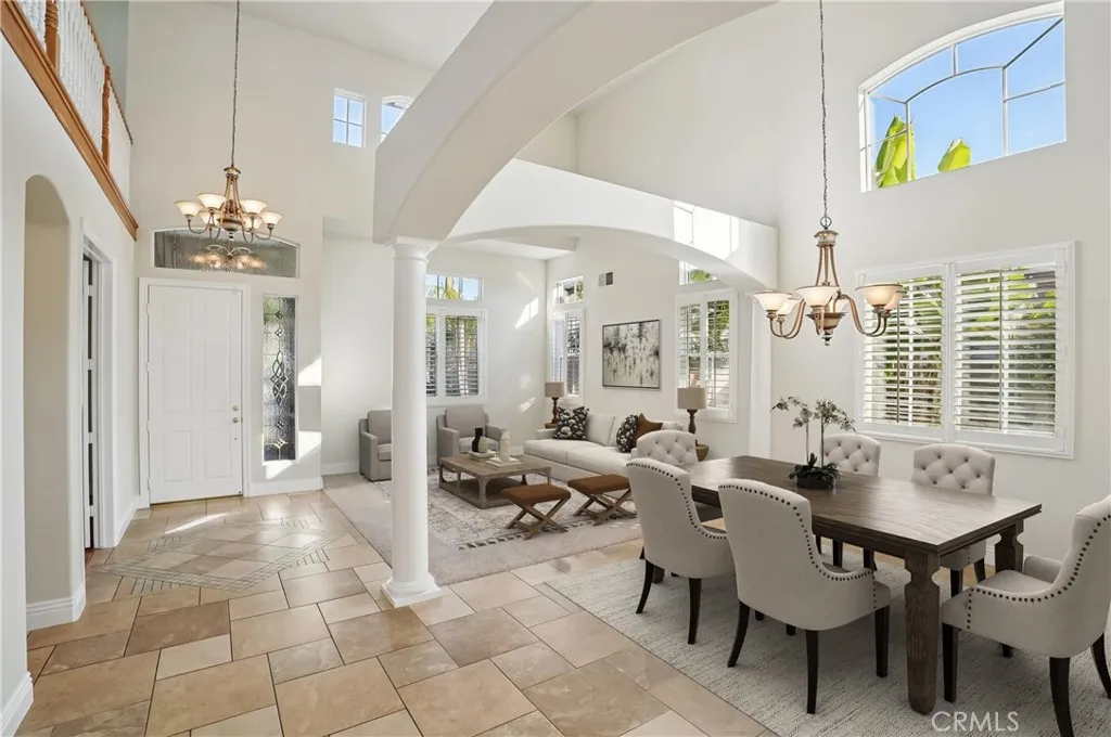 17405 Jasmine Way, Cerritos, California 90703 home-pic-2