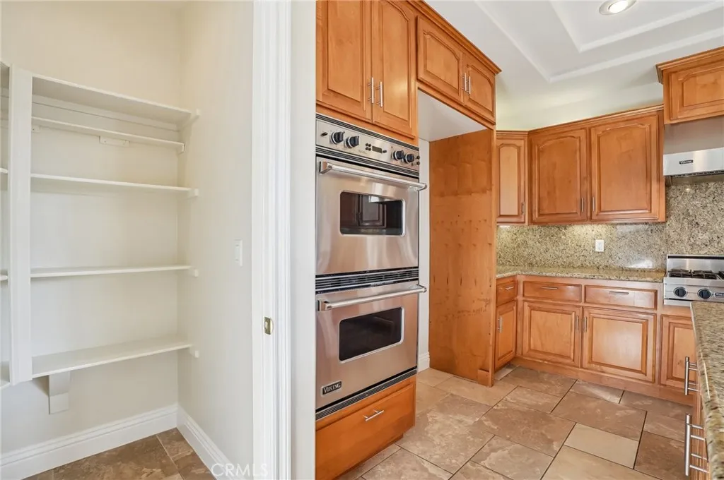 17405 Jasmine Way, Cerritos, California 90703 home-pic-15