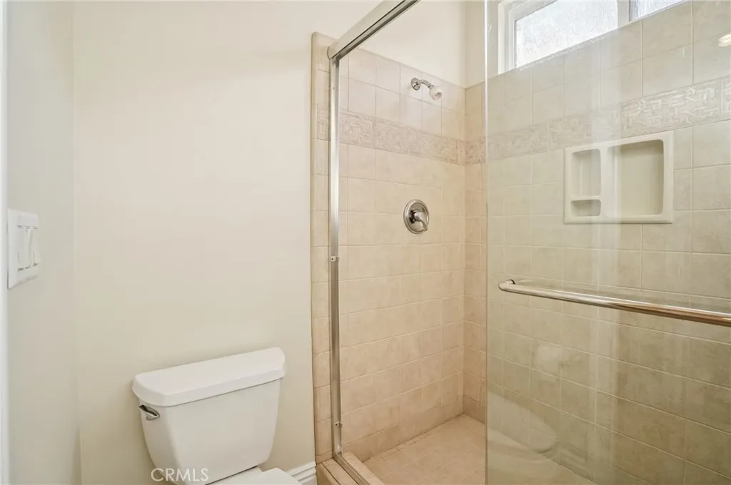 17405 Jasmine Way, Cerritos, California 90703 home-pic-43