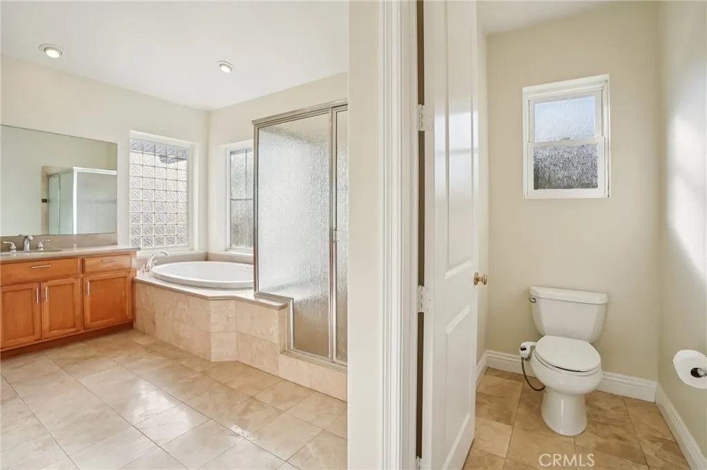 17405 Jasmine Way, Cerritos, California 90703 home-pic-20