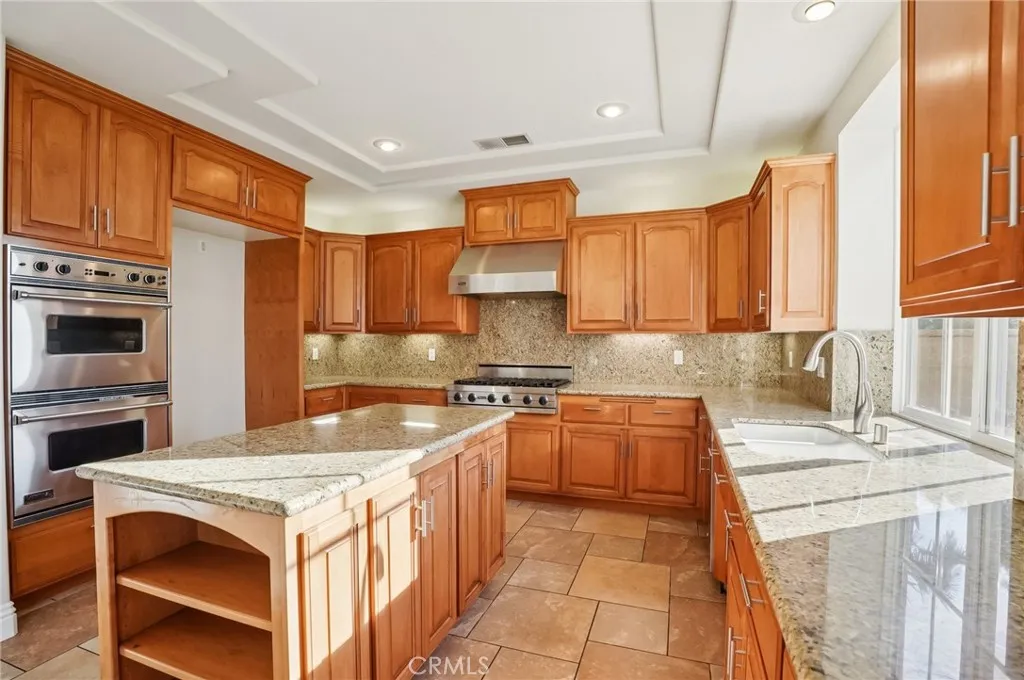 17405 Jasmine Way, Cerritos, California 90703 home-pic-14