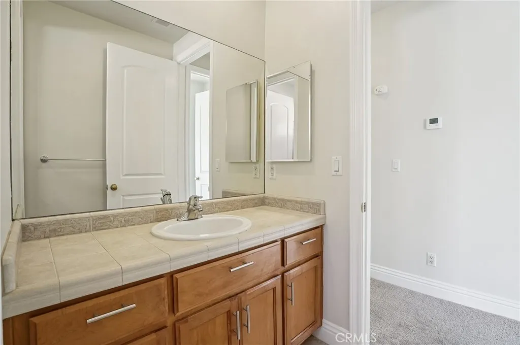 17405 Jasmine Way, Cerritos, California 90703 home-pic-33