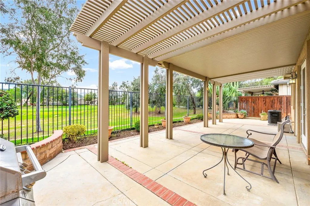 8061 Mickelson Way, Hemet, California 92545 home-pic-27