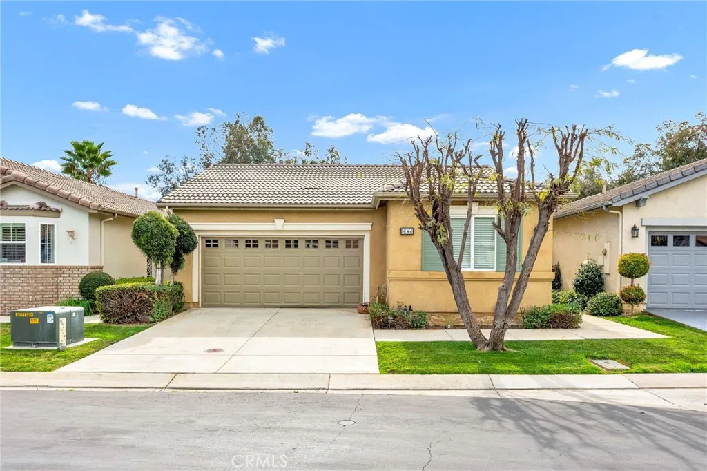 8061 Mickelson Way, Hemet, California 92545 home-pic-1
