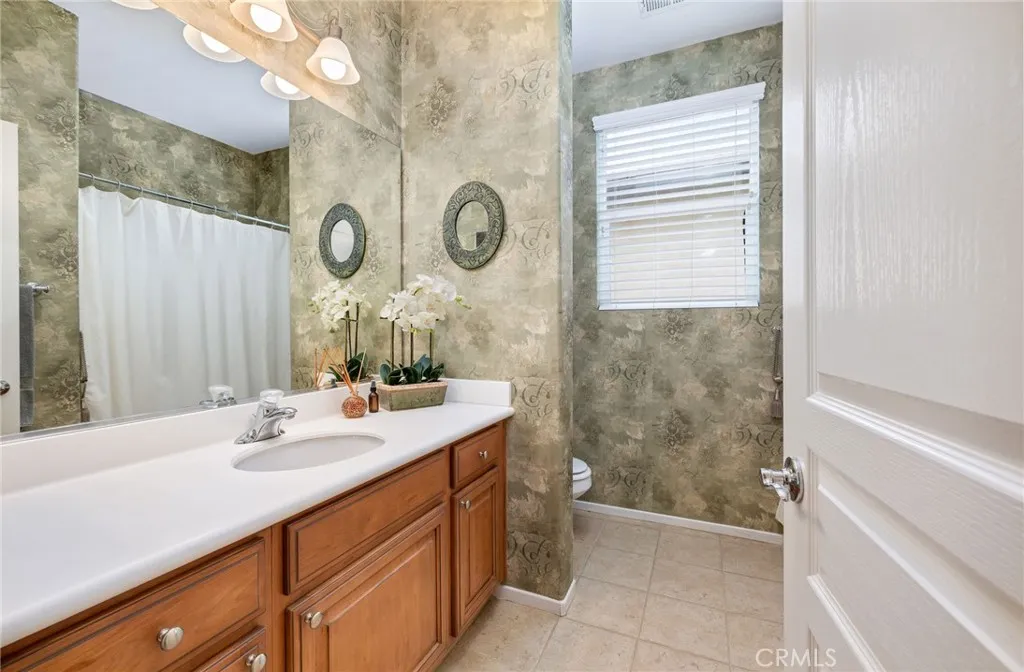 8061 Mickelson Way, Hemet, California 92545 home-pic-18