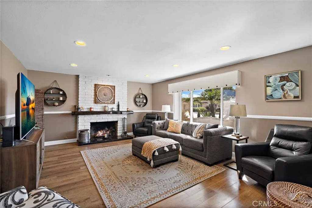 1355 Montevideo, Placentia, California 92870 home-pic-4