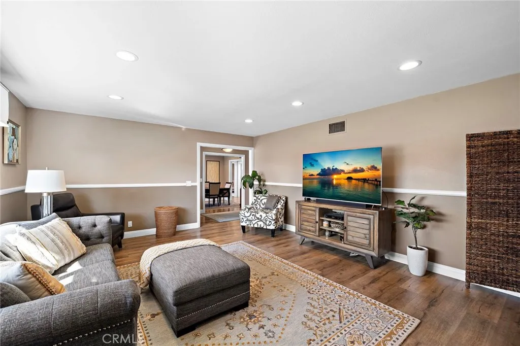 1355 Montevideo, Placentia, California 92870 home-pic-6