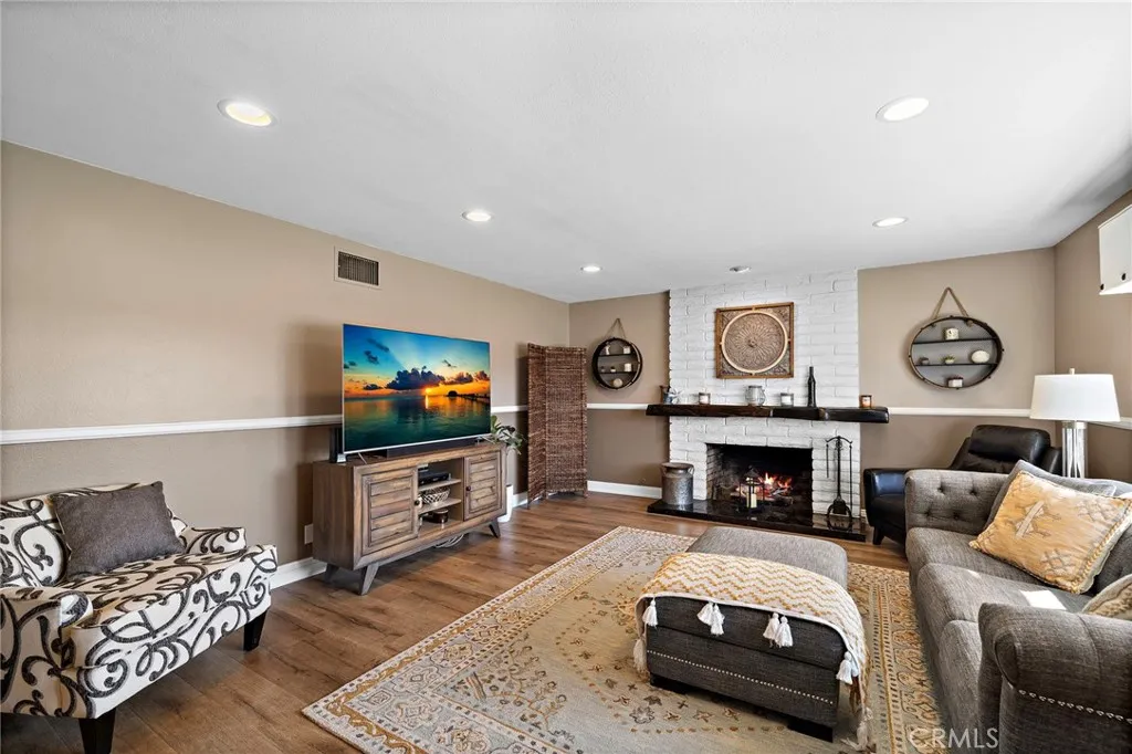 1355 Montevideo, Placentia, California 92870 home-pic-5
