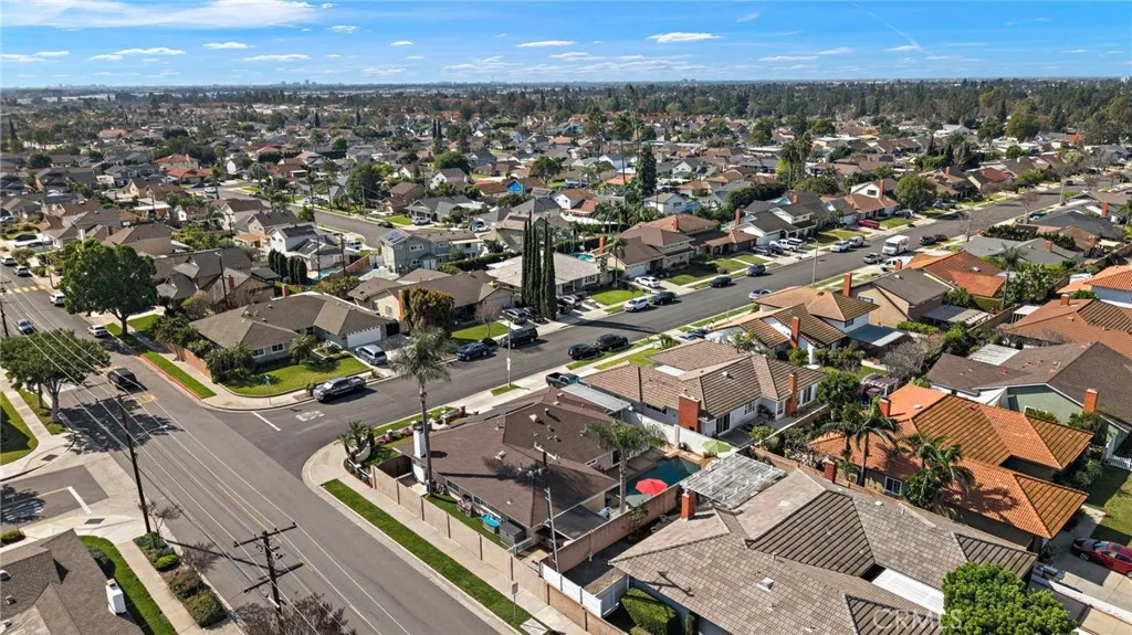 1355 Montevideo, Placentia, California 92870 home-pic-39
