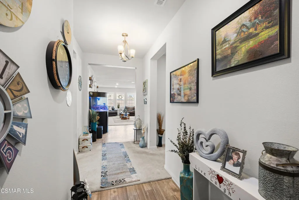 417 White Bark Lane, Simi Valley, California 93065 home-pic-6