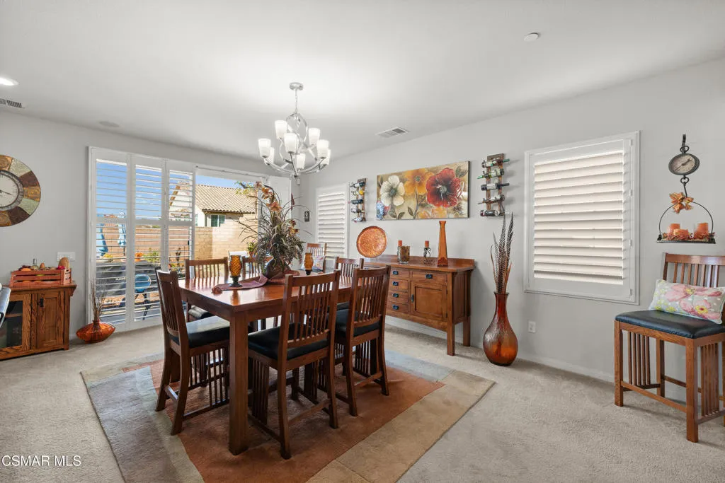 417 White Bark Lane, Simi Valley, California 93065 home-pic-10