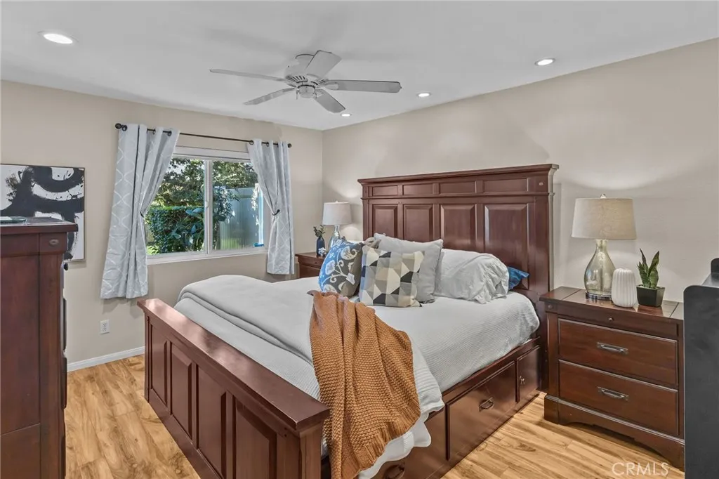 1881 Mitchell 18, Tustin, California 92780 home-pic-18