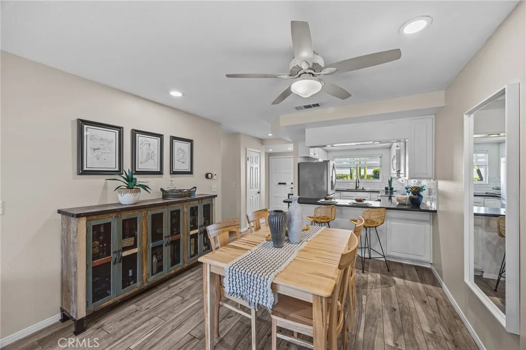 1881 Mitchell 18, Tustin, California 92780 home-pic-12