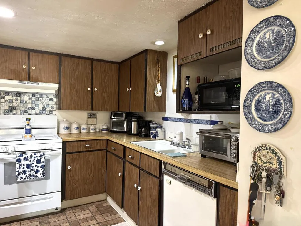 4 Karlisa, Palm Springs, California 92264 home-pic-9