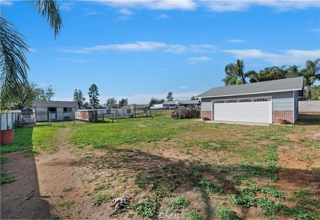 8310 Santiago, Jurupa Valley, California 92509 home-pic-38