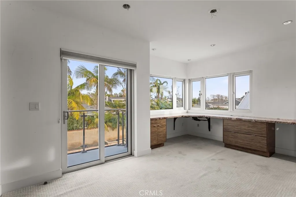 1518 Anita Lane, Newport Beach, California 92660 home-pic-14