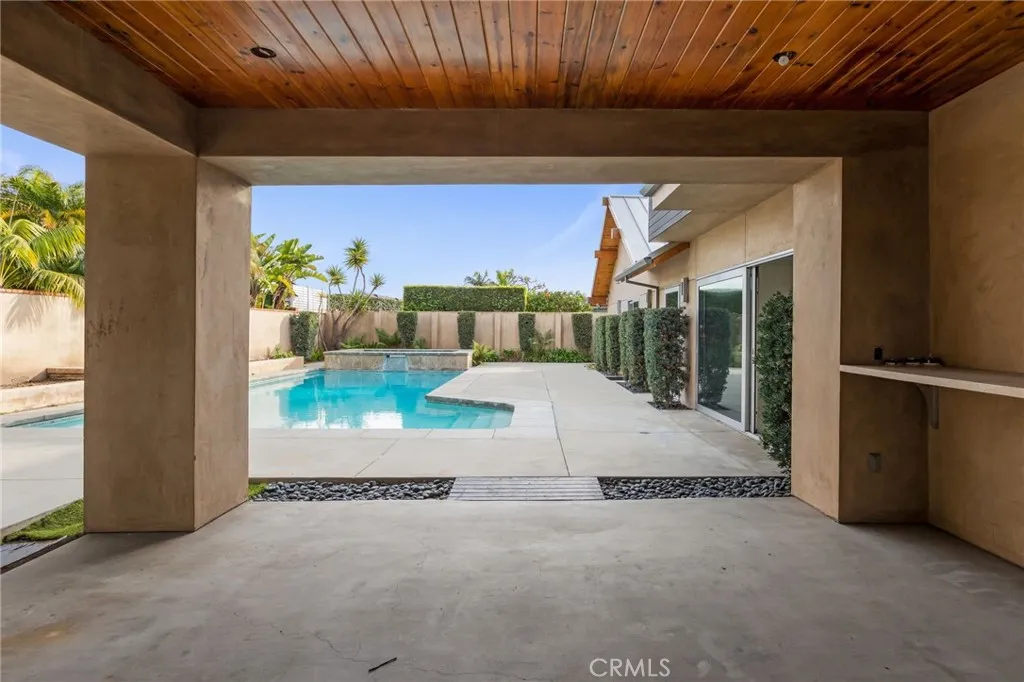 1518 Anita Lane, Newport Beach, California 92660 home-pic-25