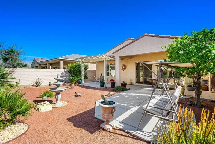 38-web-or-mls-JLCamino_OPMG_0226_037