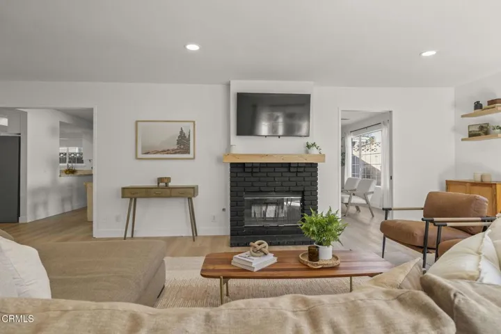 11-Living Room