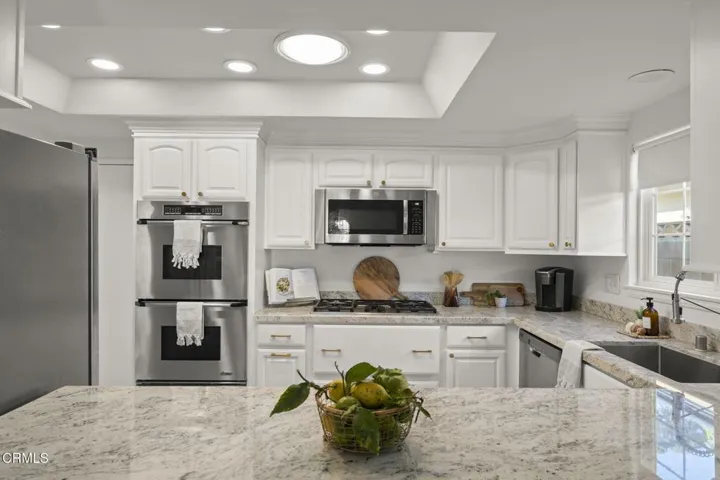 30-Kitchen