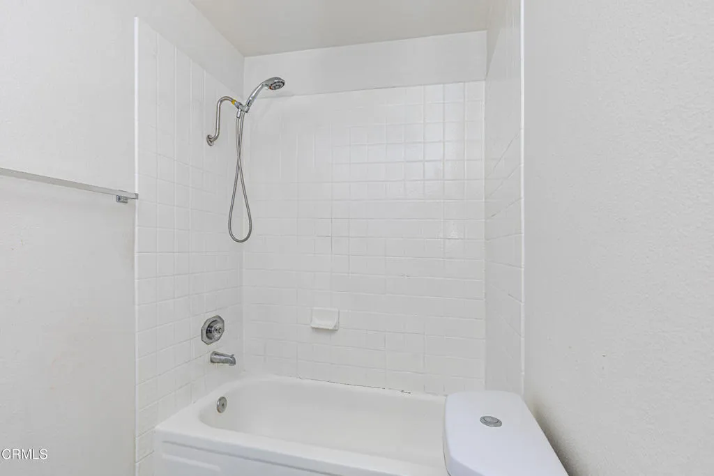 4041 Via Marisol 210, Los Angeles, California 90042 home-pic-19