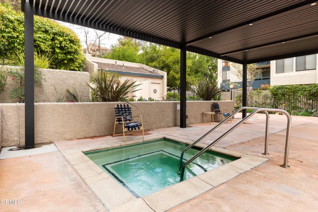 4041 Via Marisol 210, Los Angeles, California 90042 home-pic-26