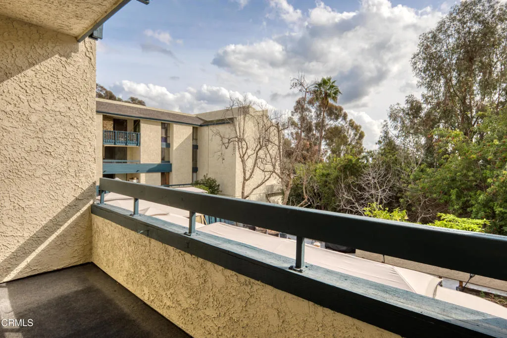 4041 Via Marisol 210, Los Angeles, California 90042 home-pic-22