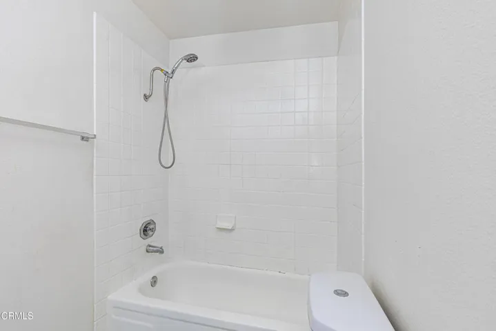 4041 Via Marisol 210_396_mls