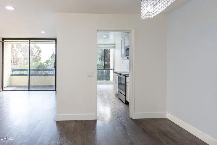4041 Via Marisol 210_225_mls