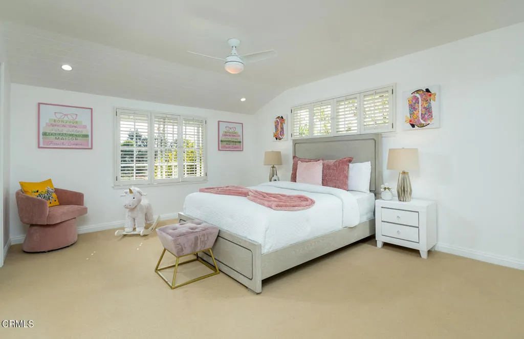 2042 Los Amigos Street, La Canada Flintridge, California 91011 home-pic-51